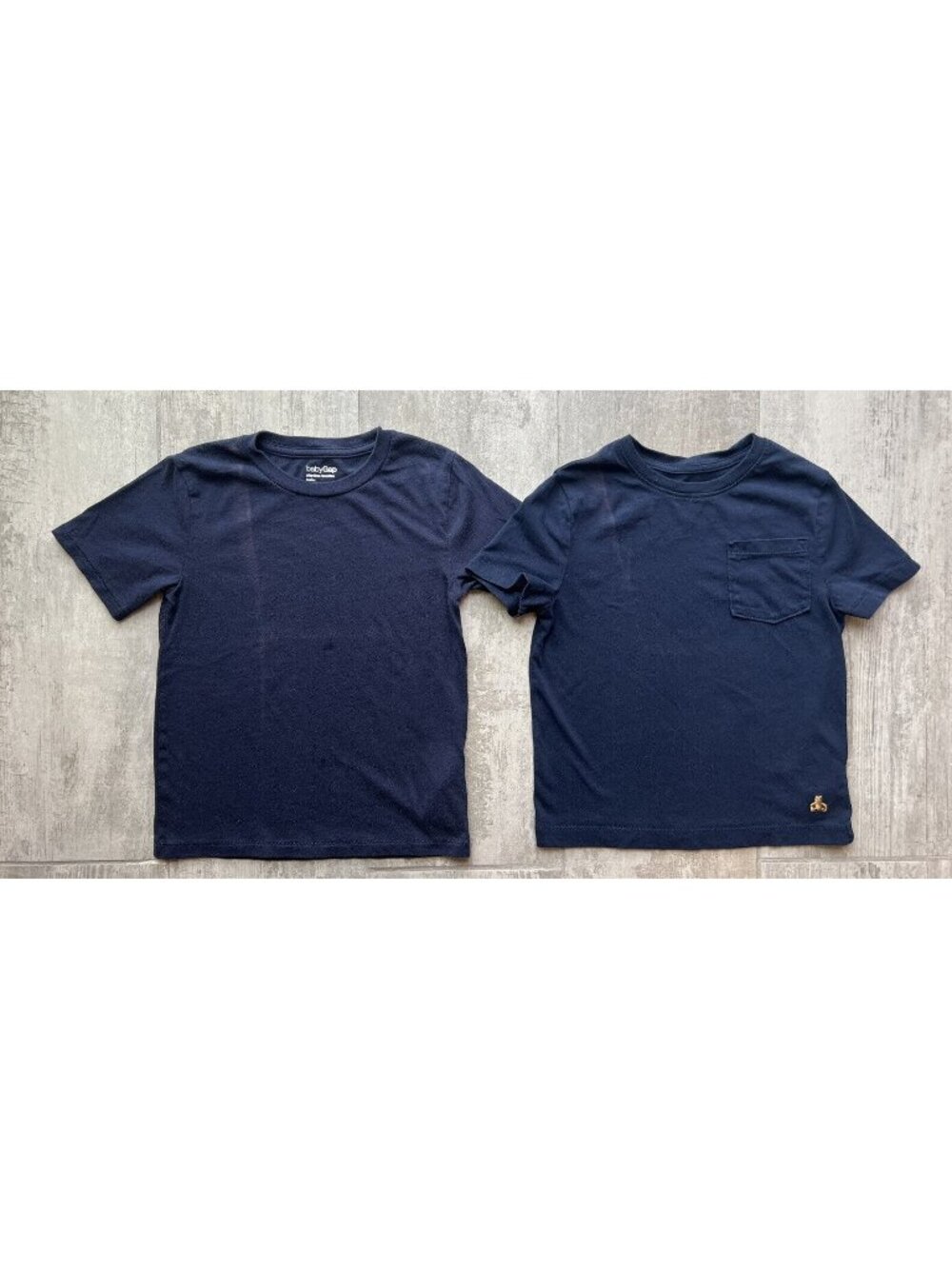 BABY GAP Lot Set of 2 Basic Crew Neck Pocket T-Shirt Cotton Casual Toddler Boy 4